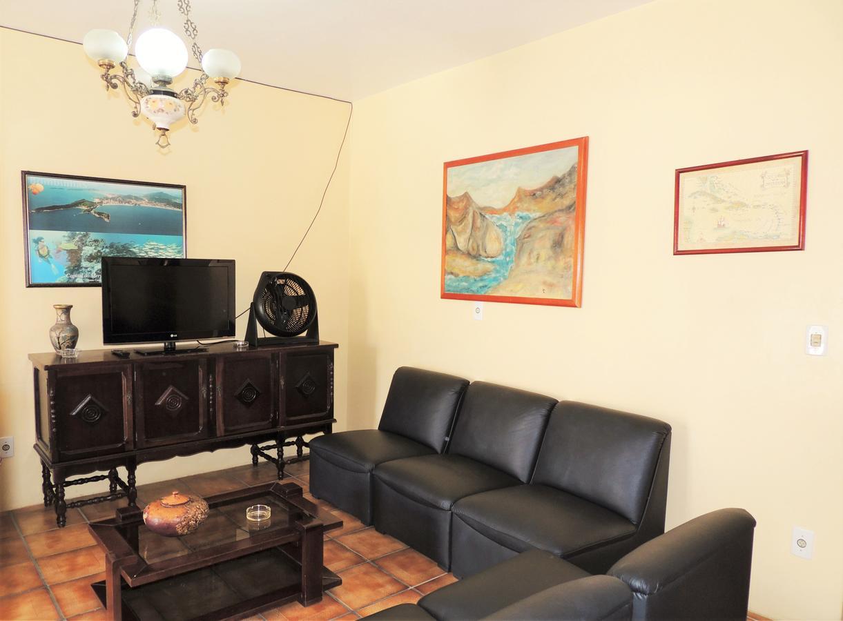 Апартаменты Residencial Kelly Cristina Бомбиньяс Экстерьер фото