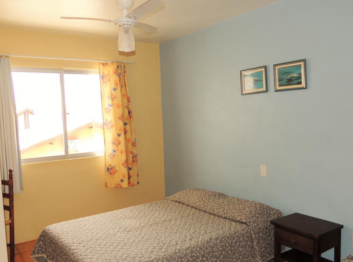 Апартаменты Residencial Kelly Cristina Бомбиньяс Экстерьер фото