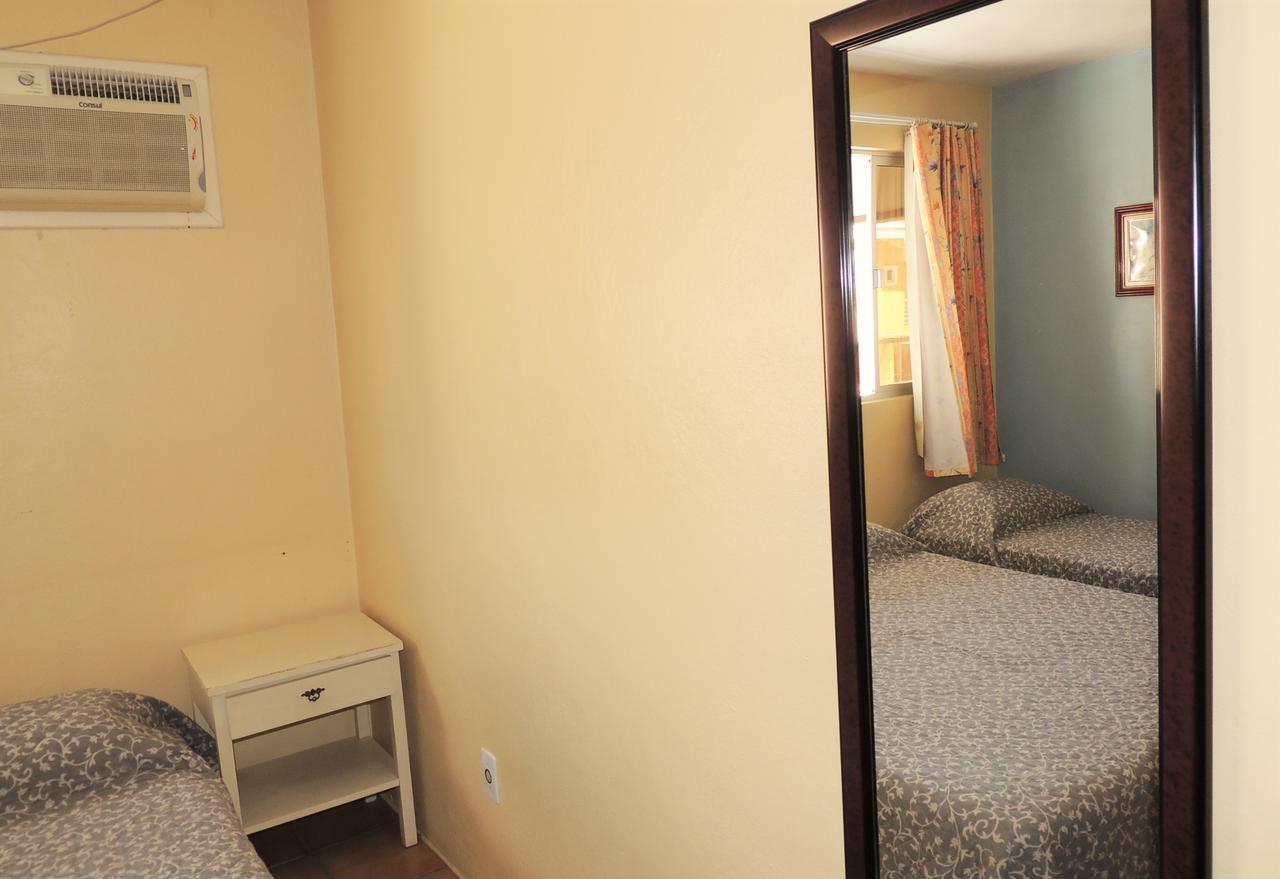 Апартаменты Residencial Kelly Cristina Бомбиньяс Экстерьер фото