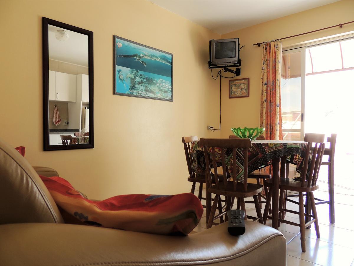 Апартаменты Residencial Kelly Cristina Бомбиньяс Экстерьер фото