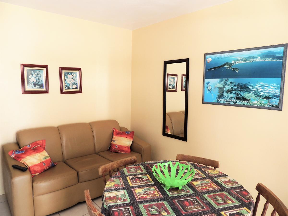 Апартаменты Residencial Kelly Cristina Бомбиньяс Экстерьер фото